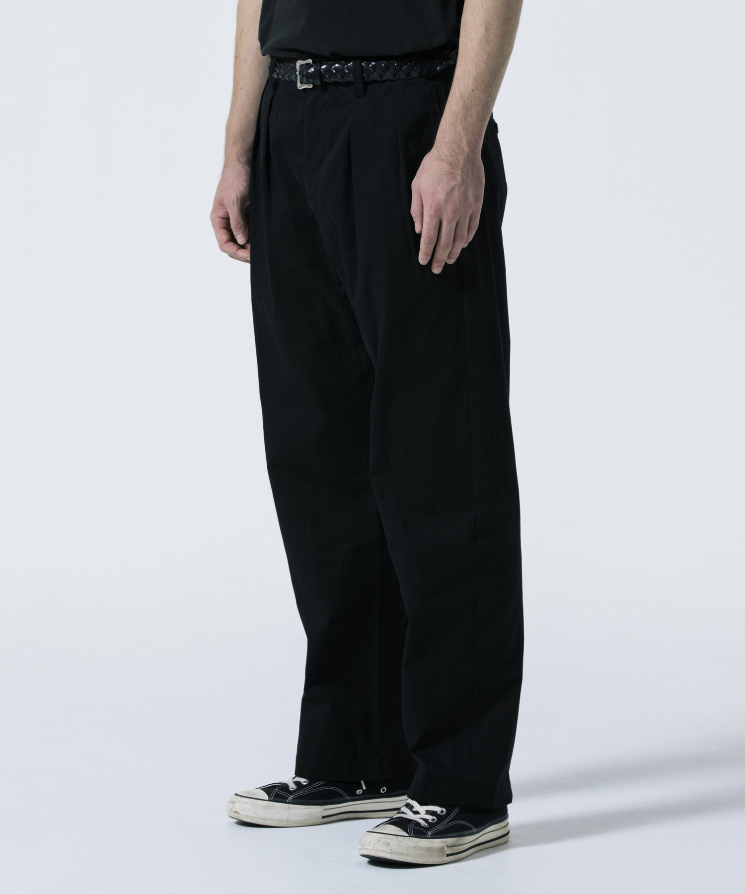 R9 2TAC PANTS モデル着用 5
