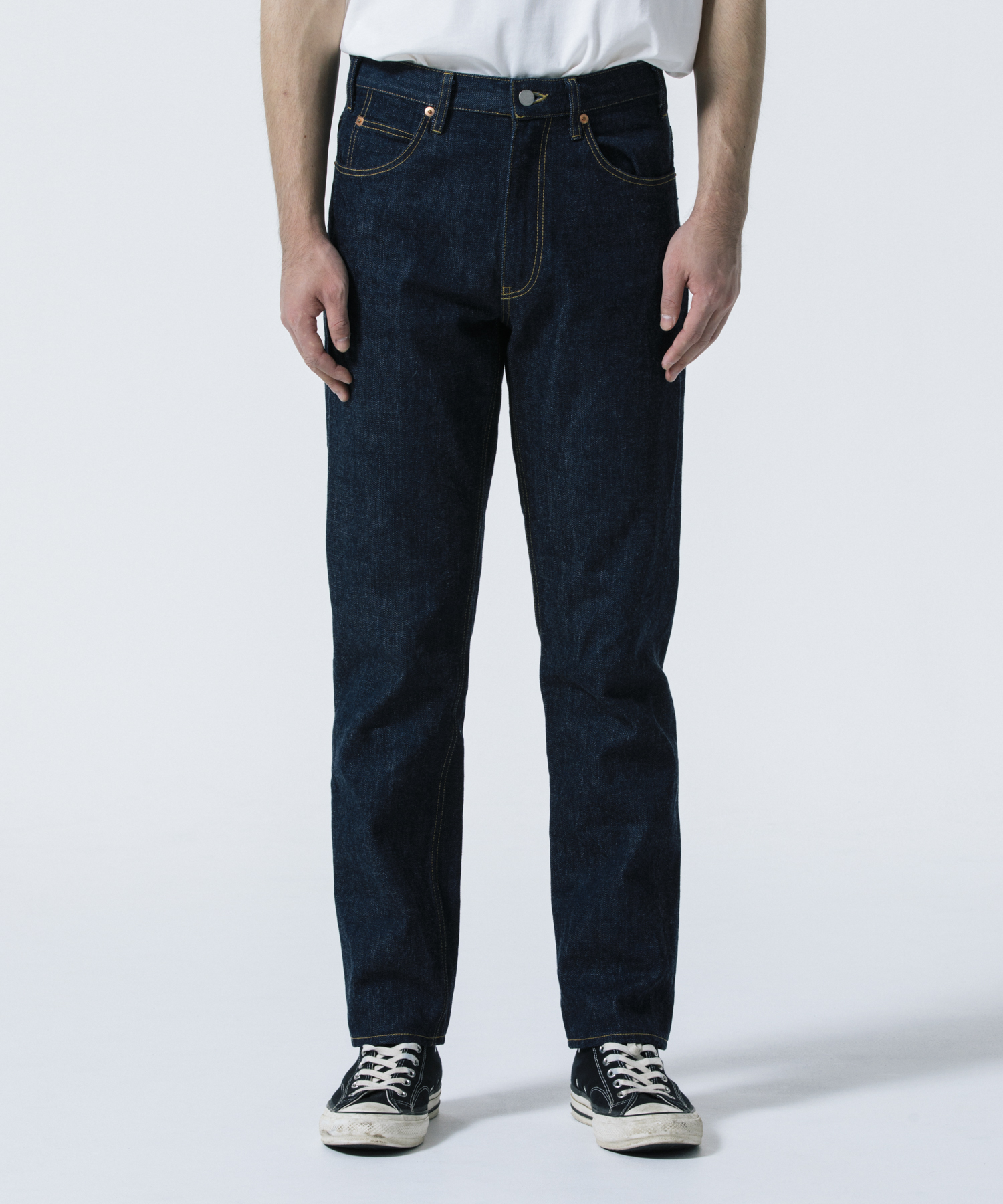 R9 05 DENIM PANTS モデル着用 8