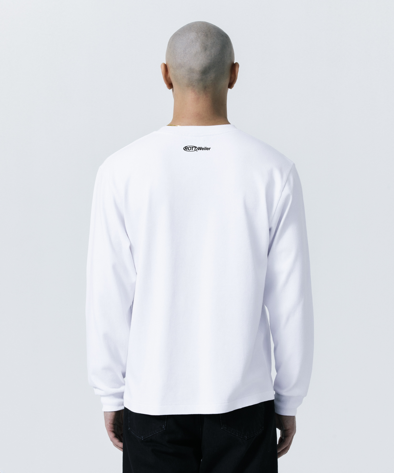 COLLEGE LS TEE モデル着用 6