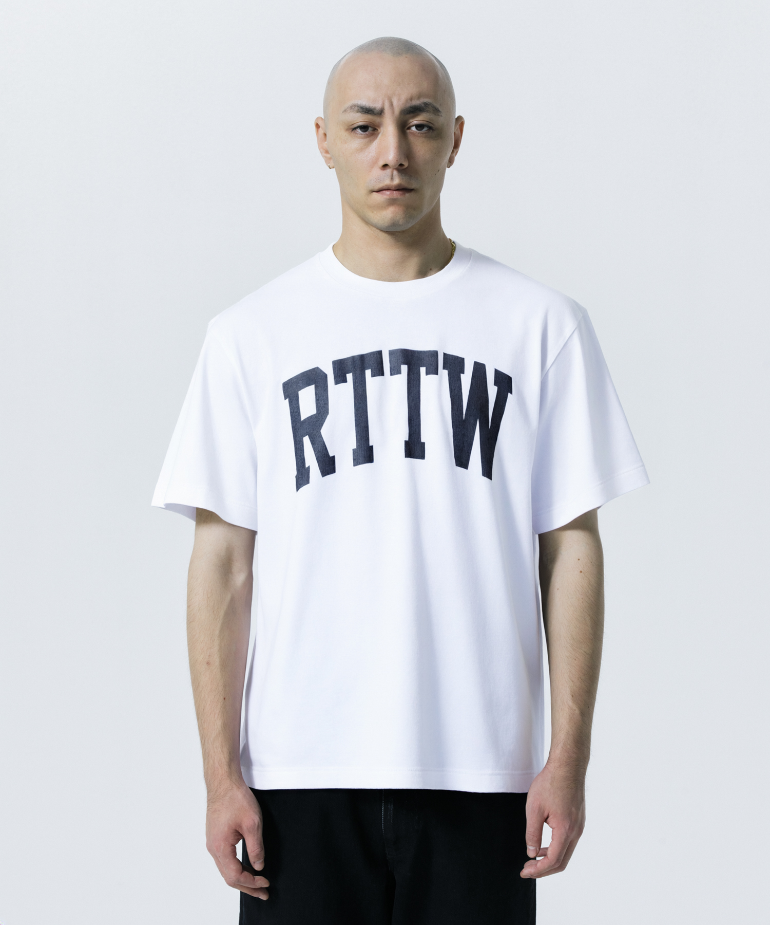 RTTW TEE モデル着用 5