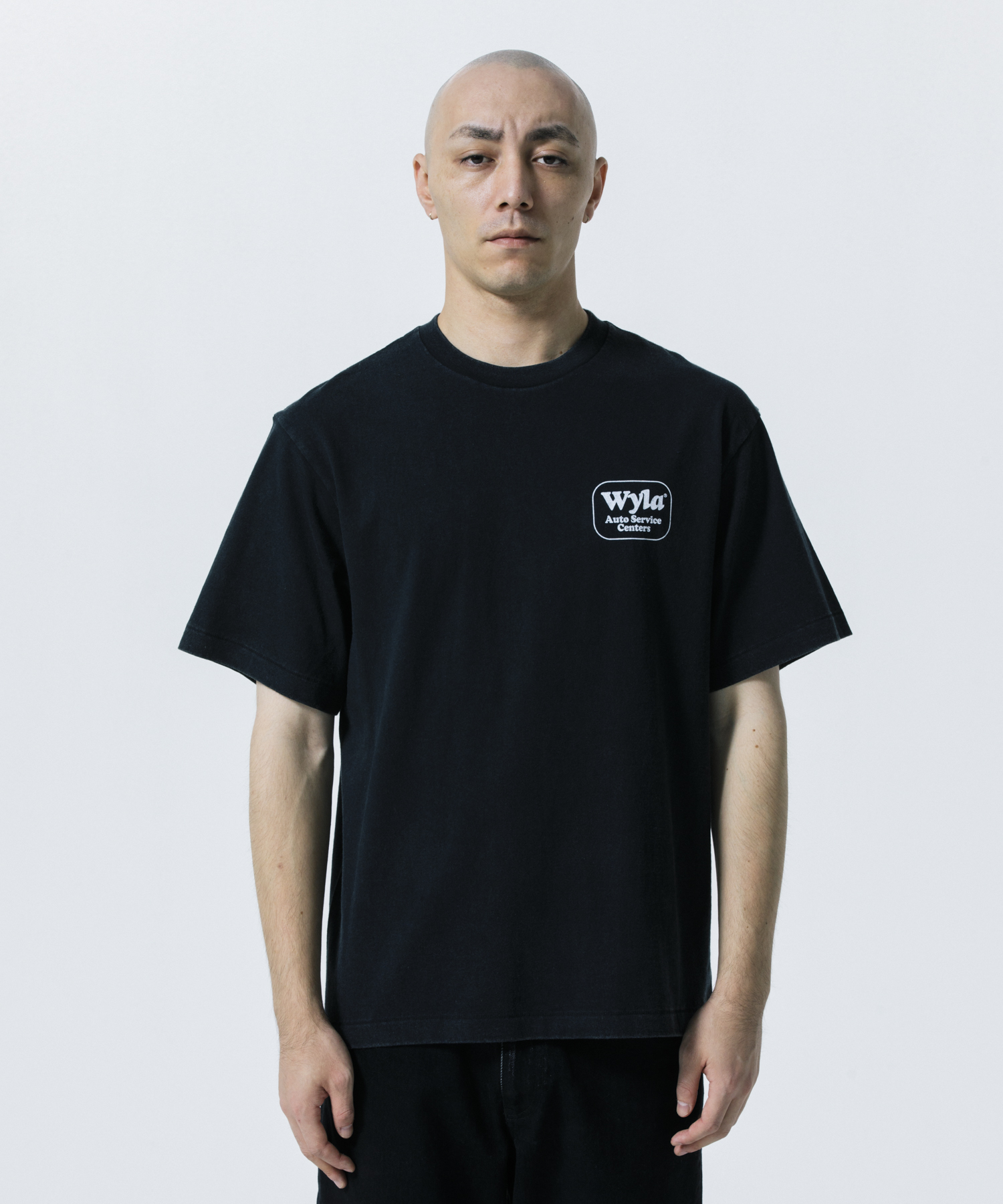PIG WYLA TEE モデル着用 6