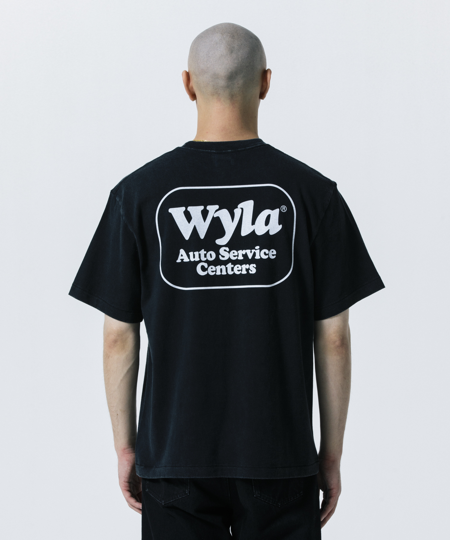 PIG WYLA TEE モデル着用 7